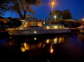 The Lily Pad Boatel Houseboat